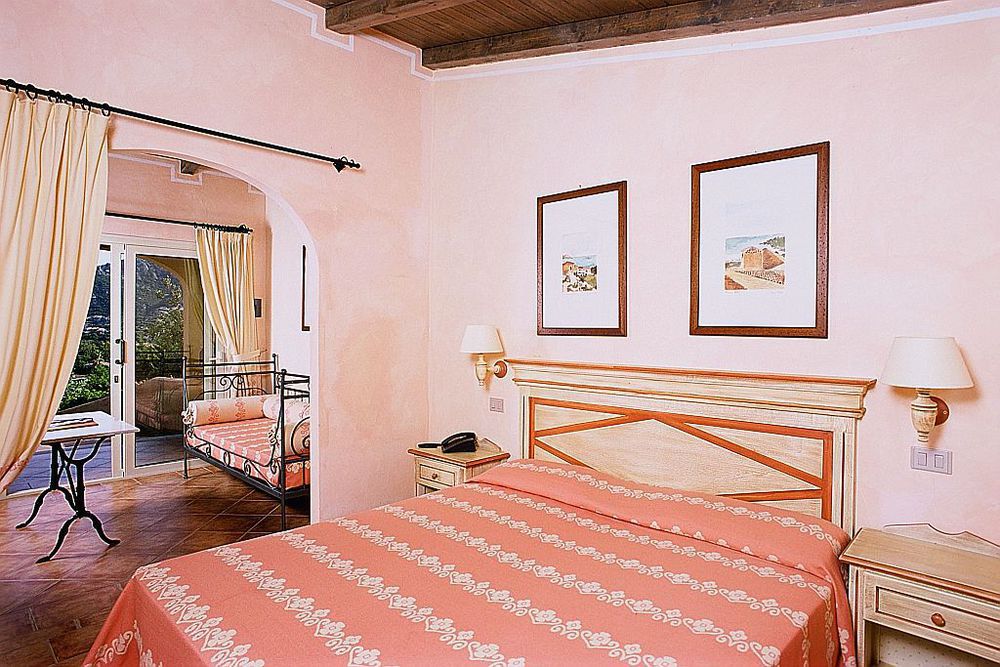 Colonna Country Club Hotel Porto Cervo Room photo