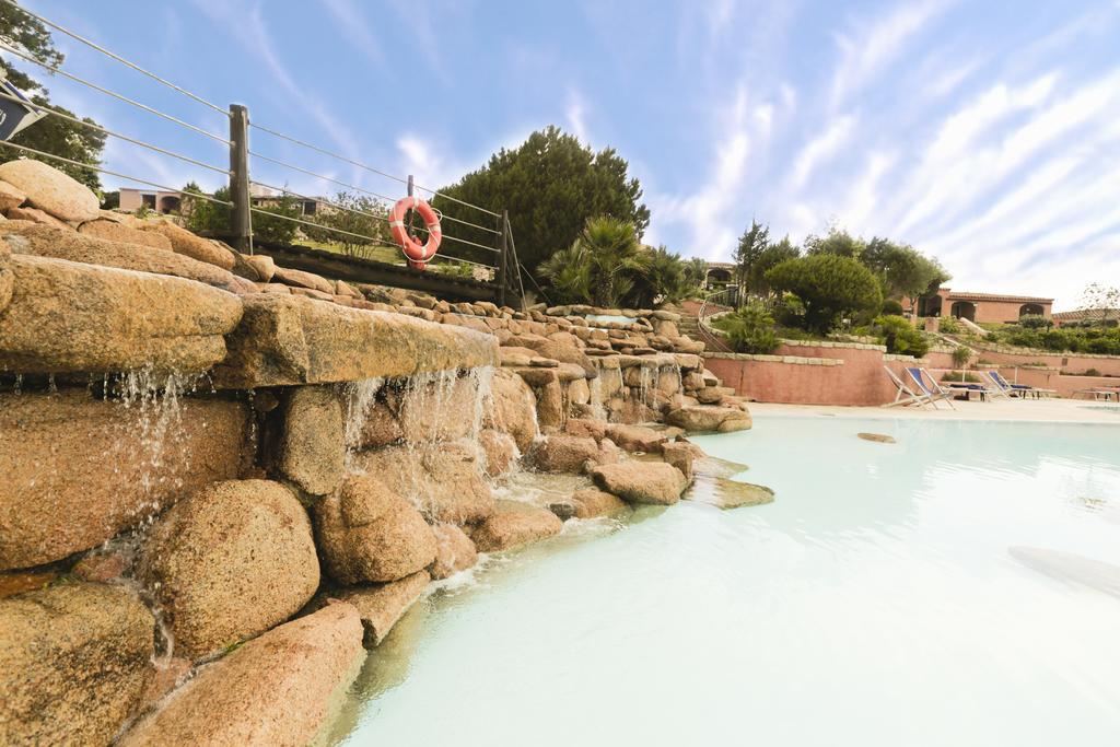 Colonna Country Club Hotel Porto Cervo Exterior photo